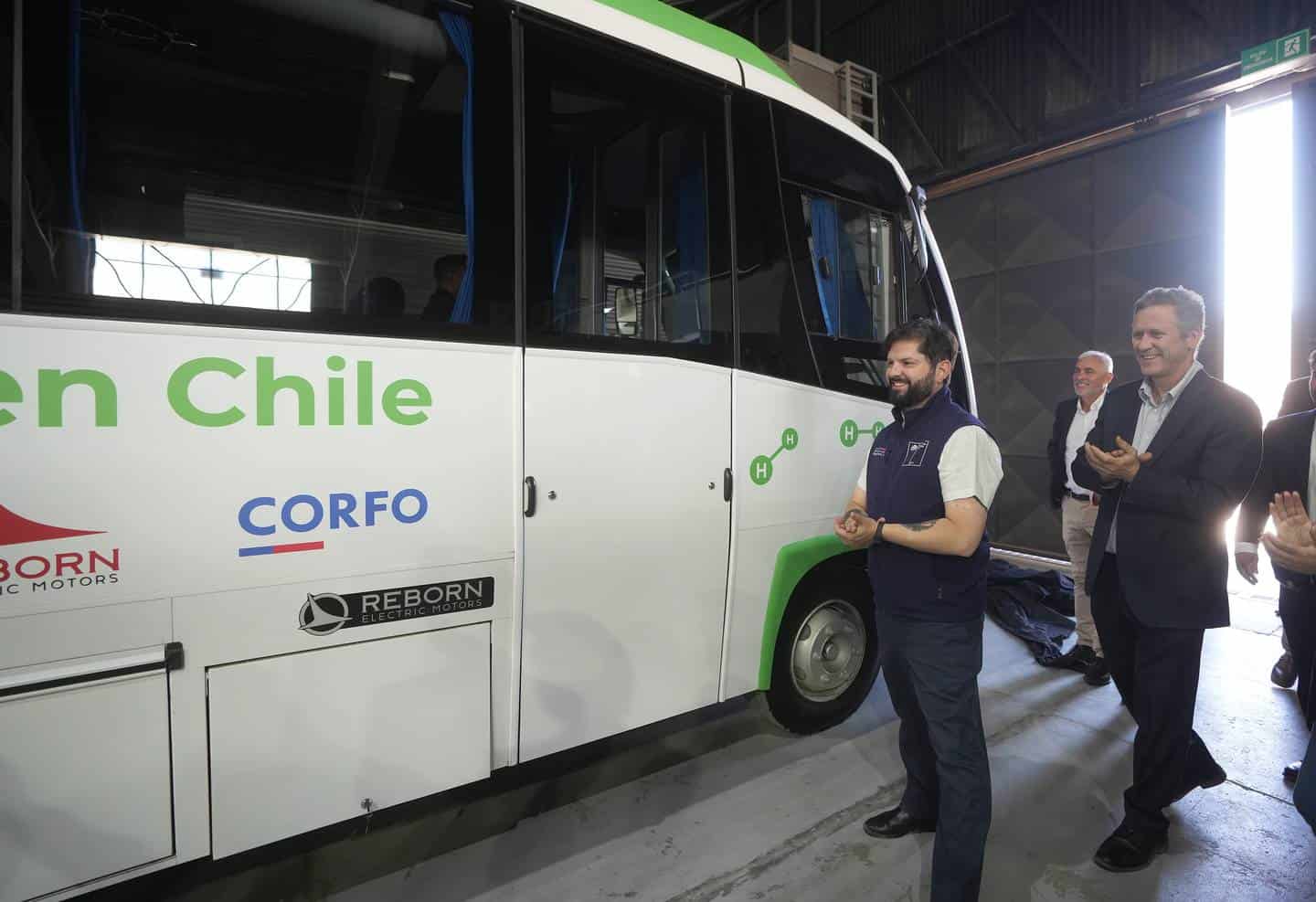 Chile Presenta el Primer Bus a Hidrógeno del País